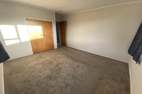 Photo of property in 29 Cockayne Crescent, Sunnynook, Auckland, 0620