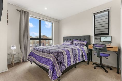 Photo of property in 5 Turehu Road, Papakura, 2110