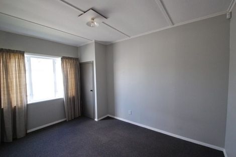 Photo of property in 517 Riverside Drive North, Fairfield, Lower Hutt, 5011