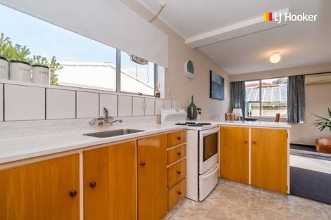 Photo of property in 24b Rutherford Street, Caversham, Dunedin, 9012