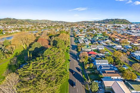 Photo of property in 436 Aberdeen Road, Gisborne, 4010