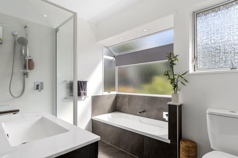 Photo of property in 32 Sherwood Street, Bellevue, Tauranga, 3110