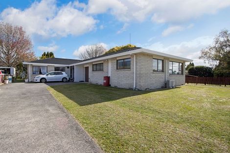 Photo of property in 25a Heron Crescent, Katikati, 3129