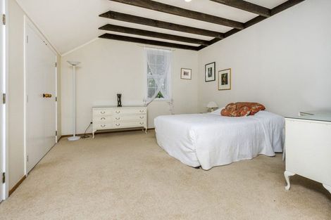 Photo of property in 75 Moore Street, Hillcrest, Auckland, 0627