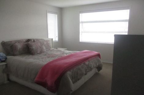 Photo of property in 43 Waipunahau Road, Waikanae, 5036