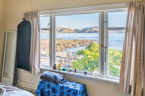 Photo of property in 14 Moana Road, Plimmerton, Porirua, 5026