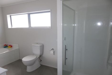 Photo of property in 188 Westchester Drive, Churton Park, Wellington, 6037