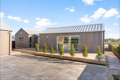 Photo of property in 218 Hamiora Street, Matarangi, 3592