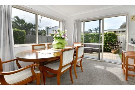 Photo of property in 2/31 Alice Avenue, Orewa, 0931