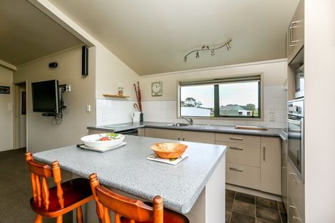 Photo of property in 595 Inland Road North, Onaero, Waitara, 4383