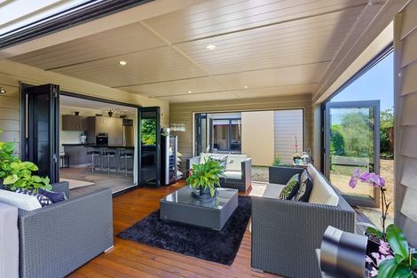 Photo of property in 38 Regent Drive, Paraparaumu Beach, Paraparaumu, 5032