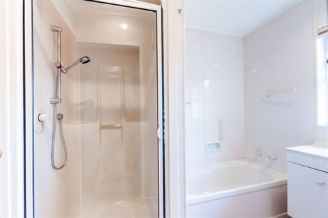 Photo of property in 66a Bluegum Road, Paraparaumu Beach, Paraparaumu, 5032