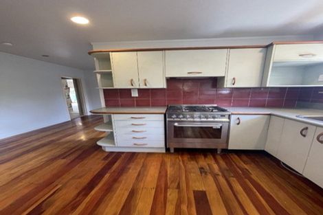 Photo of property in 18 Triangle Road, Massey, Auckland, 0614