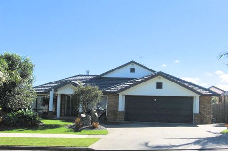 Photo of property in 268 Hill Road, The Gardens, Auckland, 2105