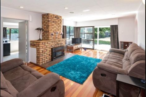 Photo of property in 5 Larsen Road, Panmure, Auckland, 1072