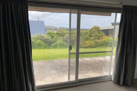 Photo of property in 1/36 Beechwood Road, Rothesay Bay, Auckland, 0630