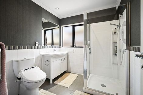 Photo of property in 27a Knowles Street, Terrace End, Palmerston North, 4410