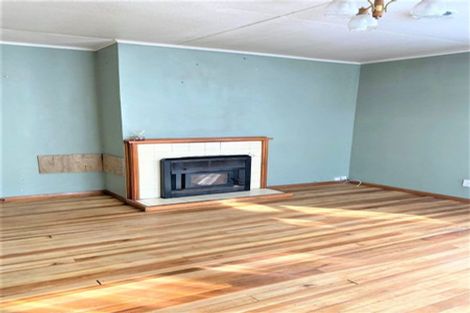 Photo of property in 12 Watt Street, Featherston, 5710