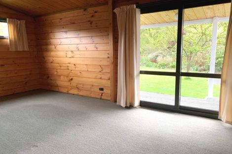 Photo of property in 50 Mckenzie Street, Geraldine, 7930