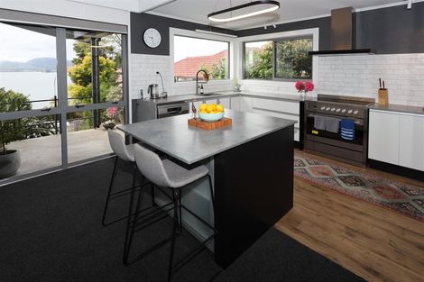 Photo of property in 184 Kawaha Point Road, Kawaha Point, Rotorua, 3010