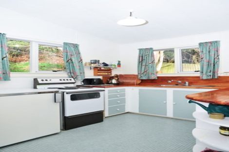 Photo of property in 490 Marine Drive, Charteris Bay, Governors Bay, 8971