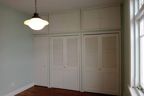 Photo of property in 81 Norwood Road, Bayswater, Auckland, 0622