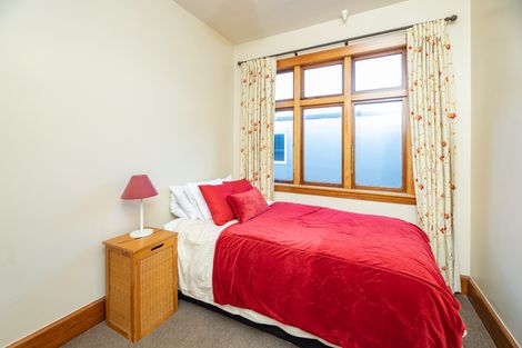 Photo of property in 130 Memorial Avenue, Burnside, Christchurch, 8053