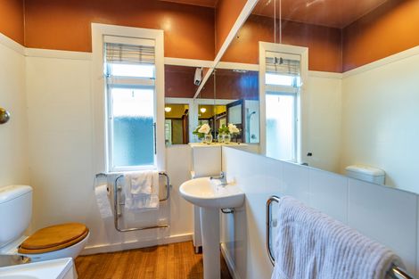 Photo of property in 130 Memorial Avenue, Burnside, Christchurch, 8053