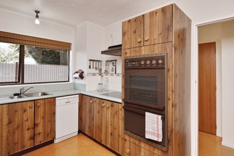 Photo of property in 64a Windermere Road, Papanui, Christchurch, 8053