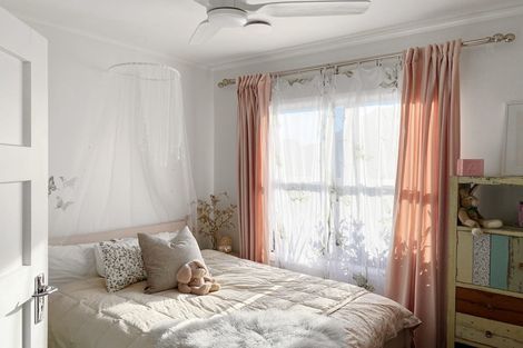 Photo of property in 7 Petane Road, Bay View, Napier, 4104