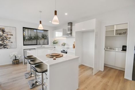 Photo of property in 25 Helenvale Crescent, Pokeno, 2402