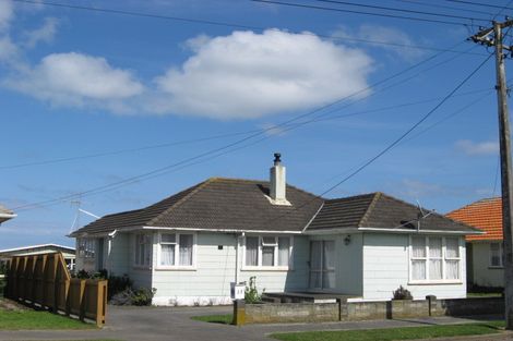 Photo of property in 23 Akatea Street, Gonville, Whanganui, 4501