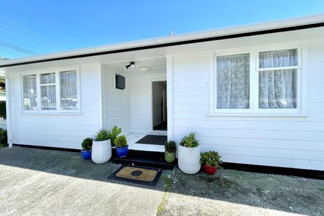 Photo of property in 192 Sievers Grove, Cannons Creek, Porirua, 5024