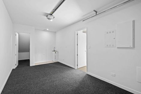 Photo of property in 6 Yellow Pear Lane, Karaka, 2578