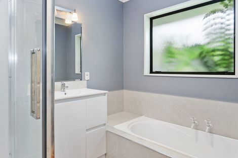 Photo of property in 43 Orlando Crescent, Waimairi Beach, Christchurch, 8083