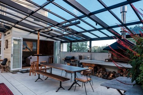 Photo of property in 32 Talavera Terrace, Kelburn, Wellington, 6012