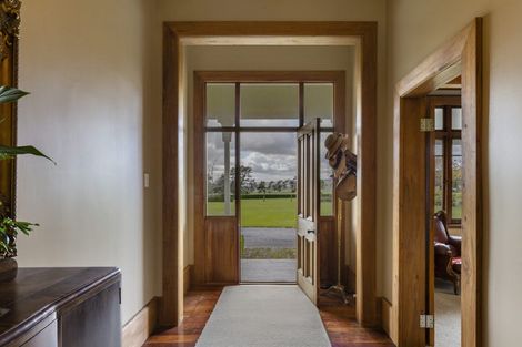 Photo of property in 2/334 White Road, Broadlands, 3081