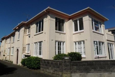 Photo of property in 8/349 Tamaki Drive, Saint Heliers, Auckland, 1071