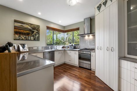 Photo of property in 65 Mcgiven Drive, Ridgewood, New Plymouth, 4371