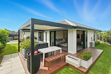 Photo of property in 7 Derek Anderson Place, Halswell, Christchurch, 8025
