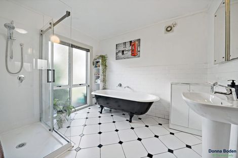 Photo of property in 90 Clark And Denize Road, Pukekawa, Tuakau, 2696