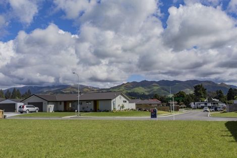 Photo of property in 9 Ruru Place, Oxford, 7430