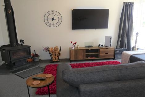 Photo of property in 147 Stobo Street, Grasmere, Invercargill, 9810