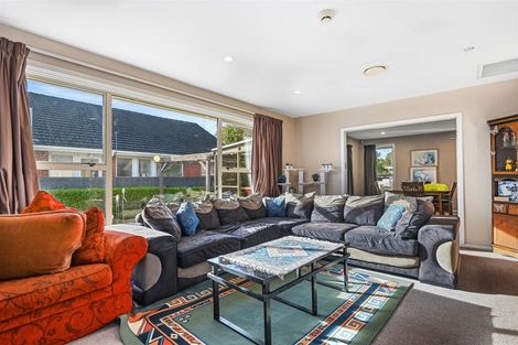 Photo of property in 41 Burnside Crescent, Burnside, Christchurch, 8053