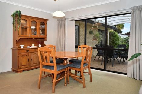 Photo of property in 22 Nivarna Way, Ohauiti, Tauranga, 3112