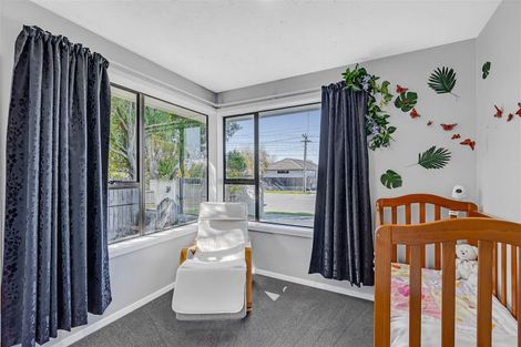 Photo of property in 22 Kendal Avenue, Burnside, Christchurch, 8053