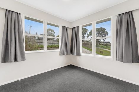 Photo of property in 194 Don Buck Road, Massey, Auckland, 0614