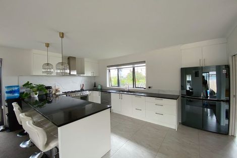 Photo of property in 2 Maia Place, Flagstaff, Hamilton, 3210