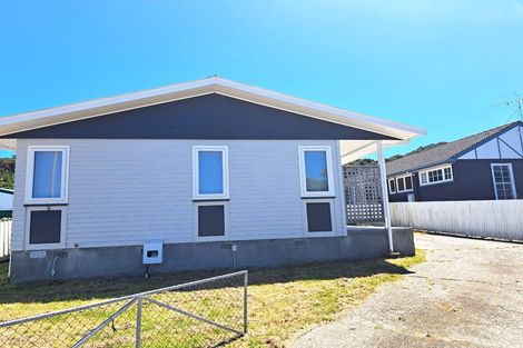 Photo of property in 16 Kerepehi Grove, Wainuiomata, Lower Hutt, 5014