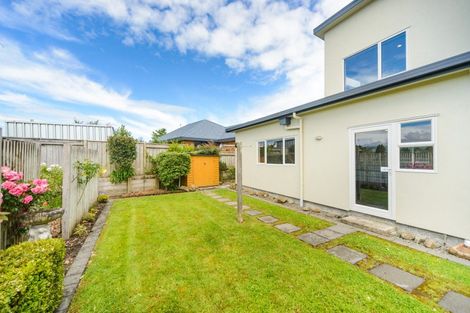 Photo of property in 1 Silkwood Place, Fitzherbert, Palmerston North, 4410